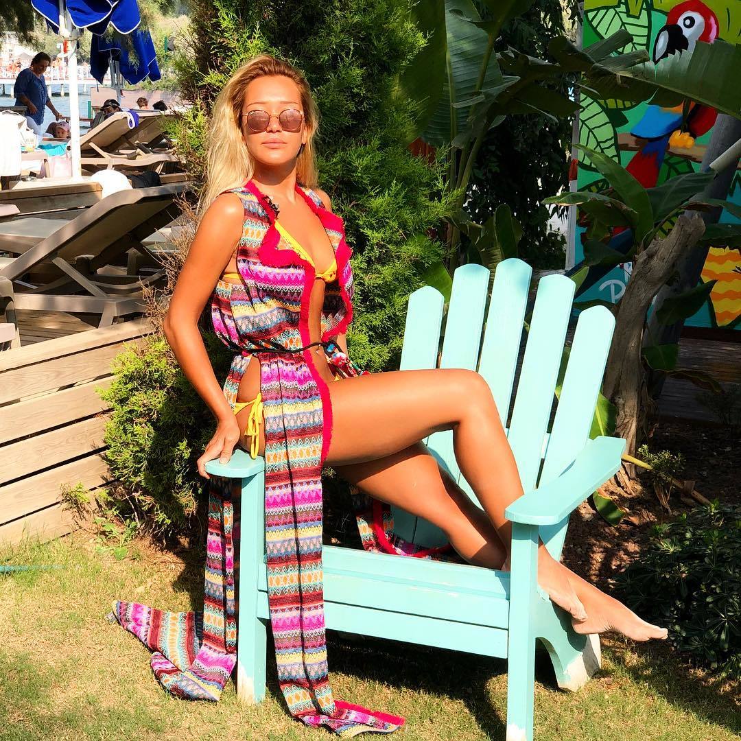 Seda Aktuglu feet photo 193199609 Seda Aktuglu feet photo 193199609 - High quality celebrity feet picture