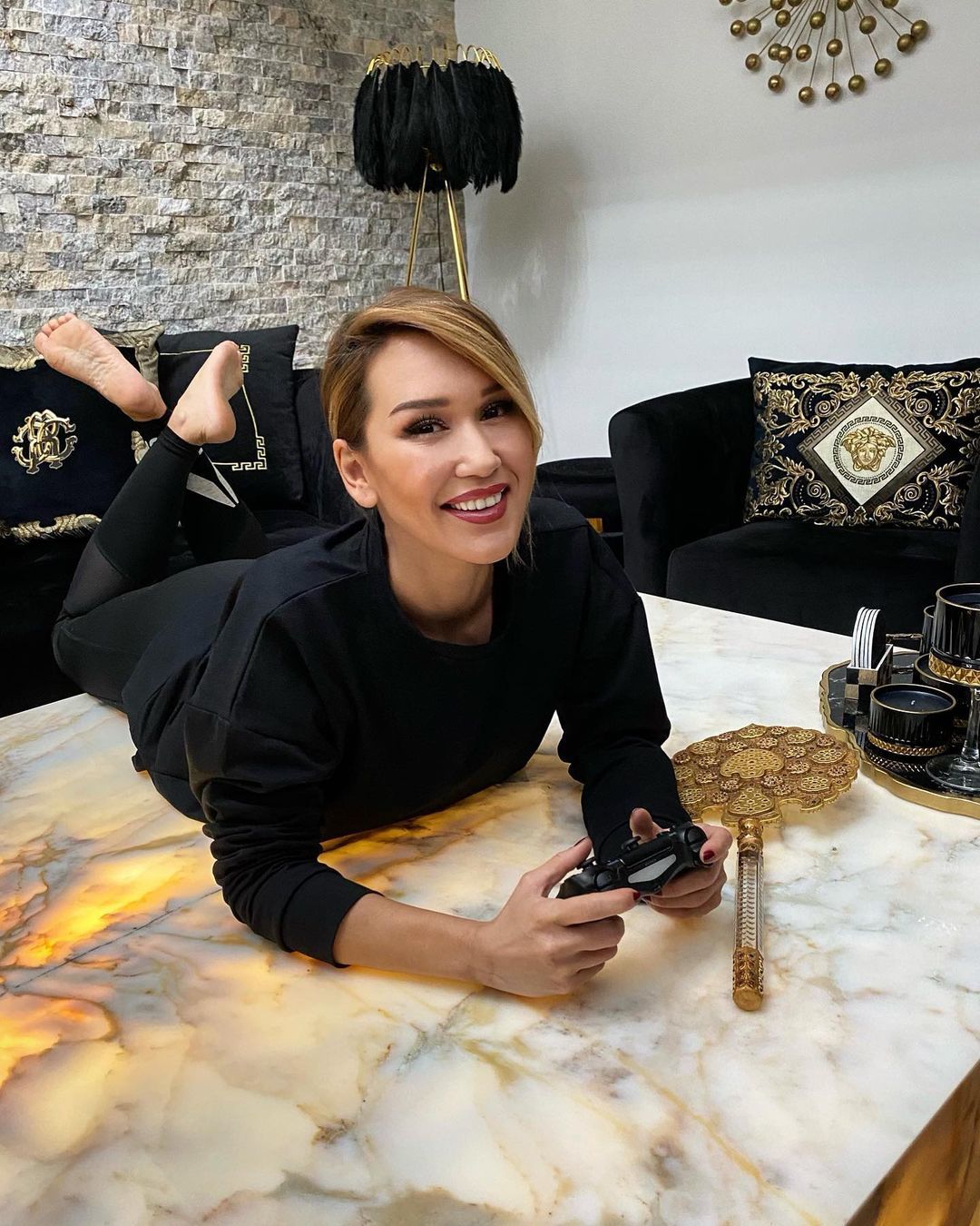 Seda Aktuglu feet photo 193199648 Seda Aktuglu feet photo 193199648 - High quality celebrity feet picture