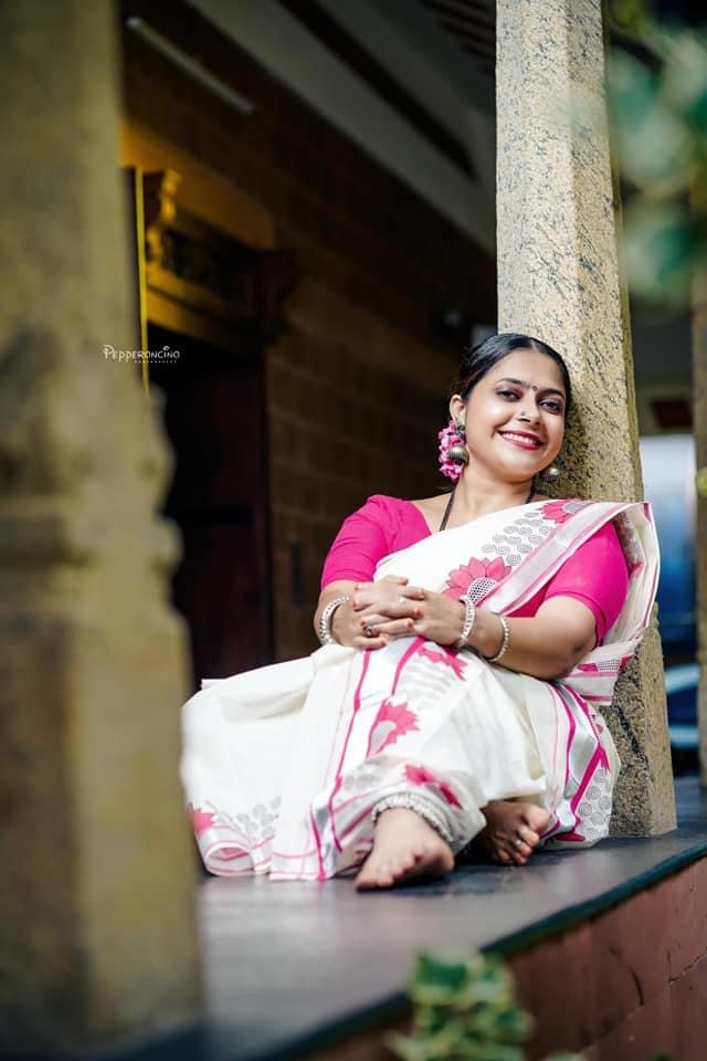 Seetha Lakshmi feet photo 193200665 Seetha Lakshmi feet photo 193200665 - High quality celebrity feet picture