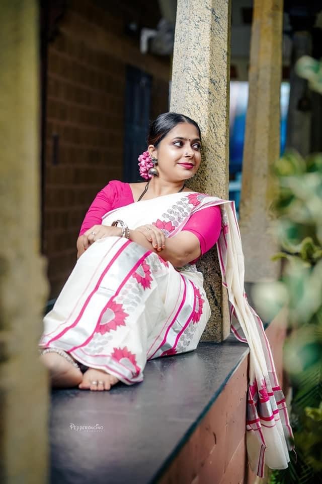 Seetha Lakshmi feet photo 193200666 Seetha Lakshmi feet photo 193200666 - High quality celebrity feet picture