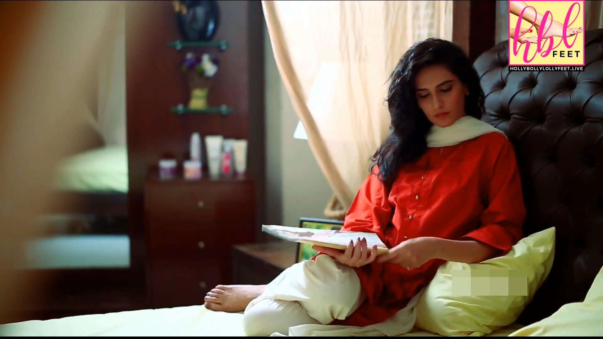 Sehar Afzal feet photo 193200799 Sehar Afzal feet photo 193200799 - High quality celebrity feet picture