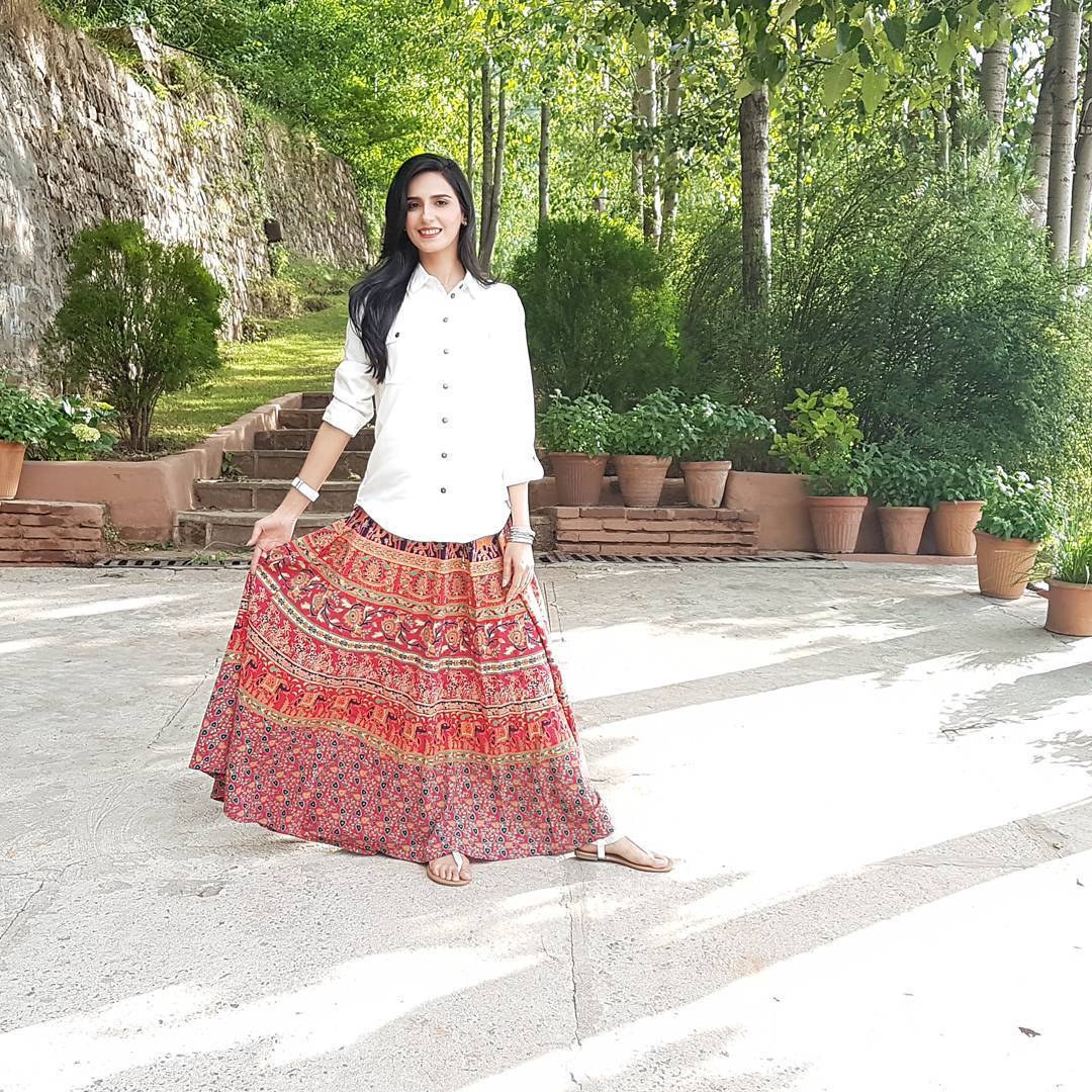 Sehar Afzal feet photo 193200817 Sehar Afzal feet photo 193200817 - High quality celebrity feet picture