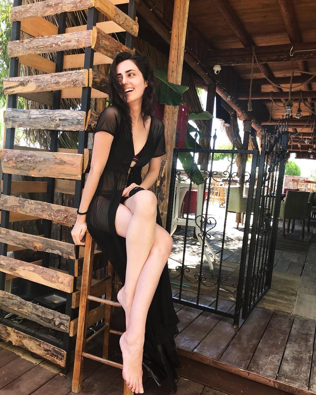 Selin Genç feet photo 193208298 Selin Genç feet photo 193208298 - High quality celebrity feet picture