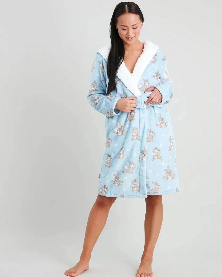 Selina Chiu feet photo 193208843 Selina Chiu feet photo 193208843 - High quality celebrity feet picture