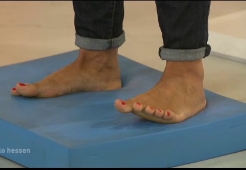 Selma Üsük feet photo 193211600 Selma Üsük feet photo 193211600 - High quality celebrity feet picture