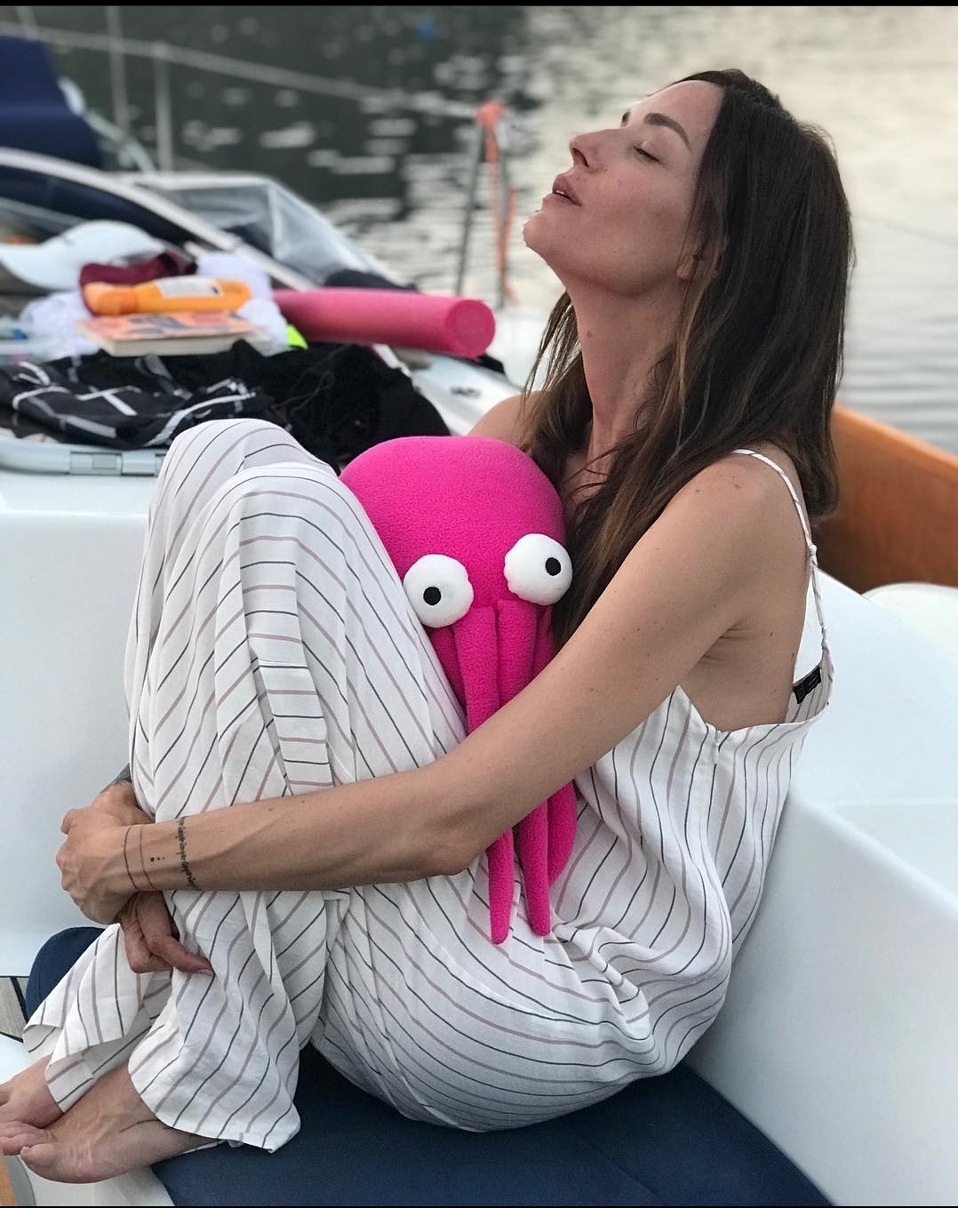 Sema Simsek feet photo 193211924 Sema Simsek feet photo 193211924 - High quality celebrity feet picture