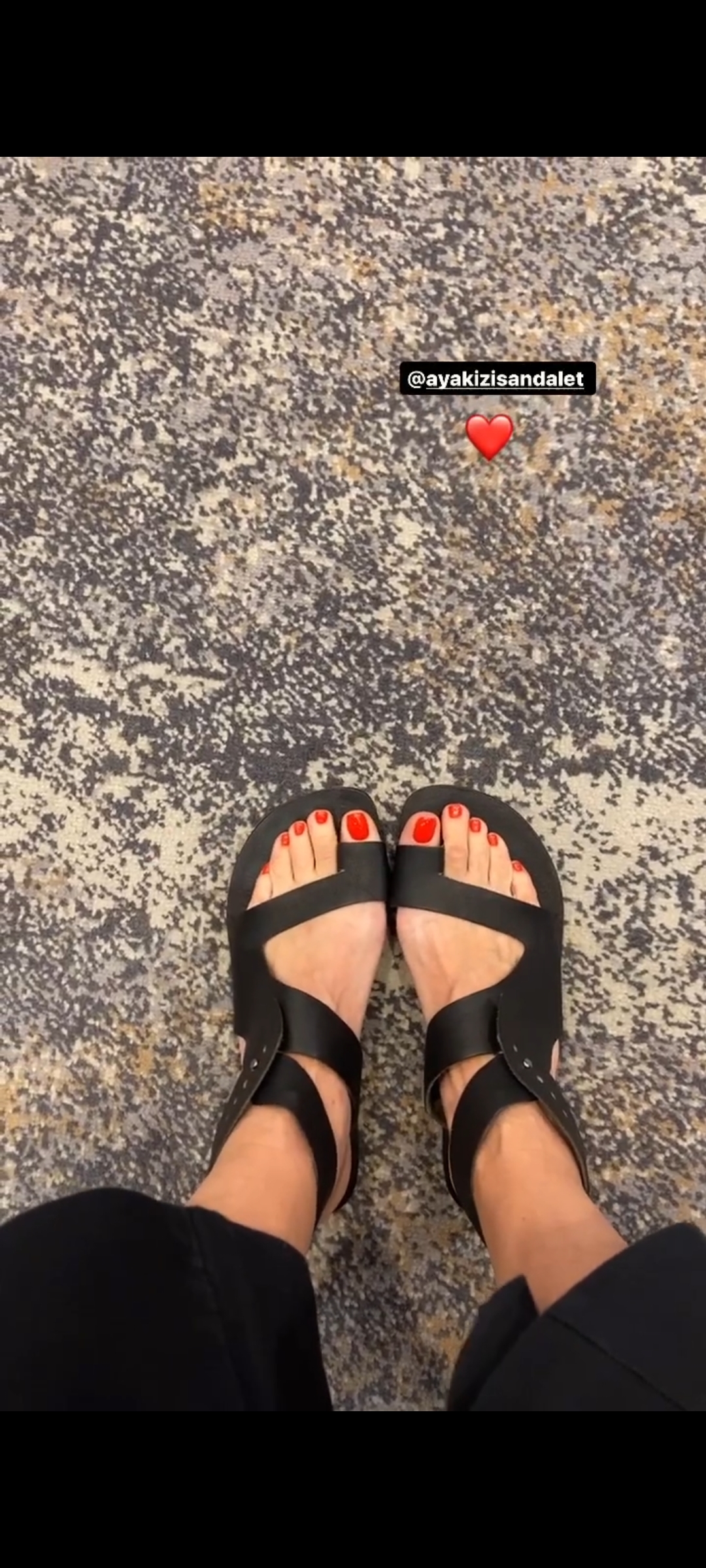 Sema Simsek feet photo 193211939 Sema Simsek feet photo 193211939 - High quality celebrity feet picture