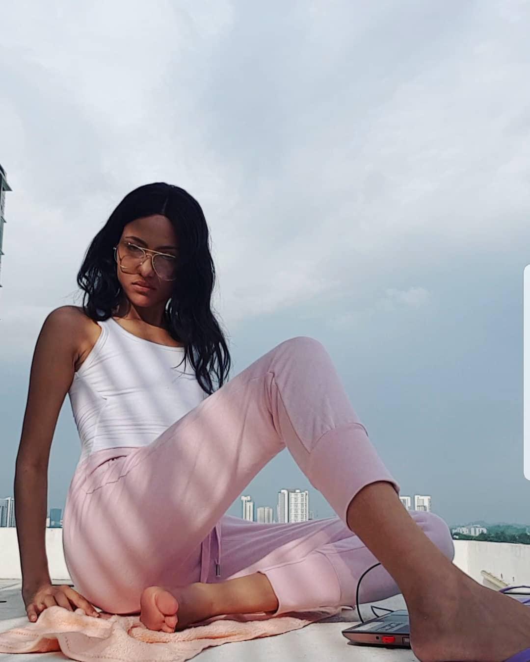 Seneo Mabengano feet photo 193212357 Seneo Mabengano feet photo 193212357 - High quality celebrity feet picture