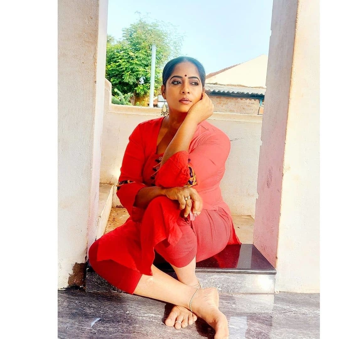 Senthil Kumari feet photo 193213038 Senthil Kumari feet photo 193213038 - High quality celebrity feet picture