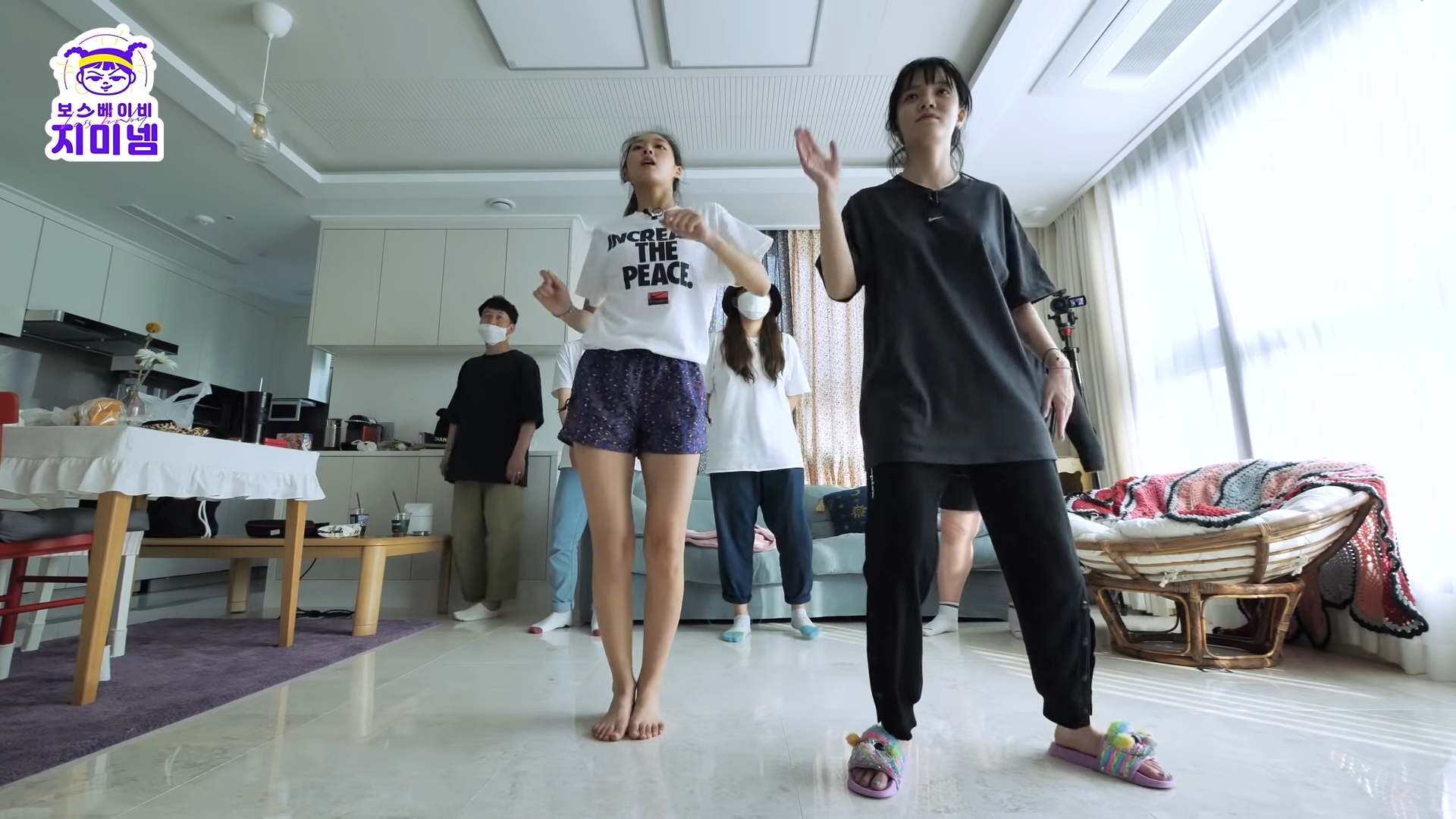 Seol-Hyun Kim feet photo 193213350 Seol-Hyun Kim feet photo 193213350 - High quality celebrity feet picture