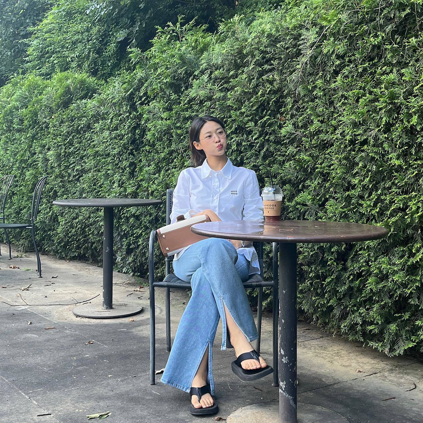 Seol-Hyun Kim feet photo 193213413 Seol-Hyun Kim feet photo 193213413 - High quality celebrity feet picture