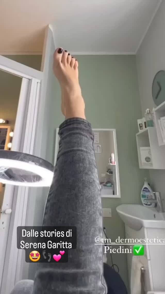 Serena Garitta feet photo 193215192 Serena Garitta feet photo 193215192 - High quality celebrity feet picture