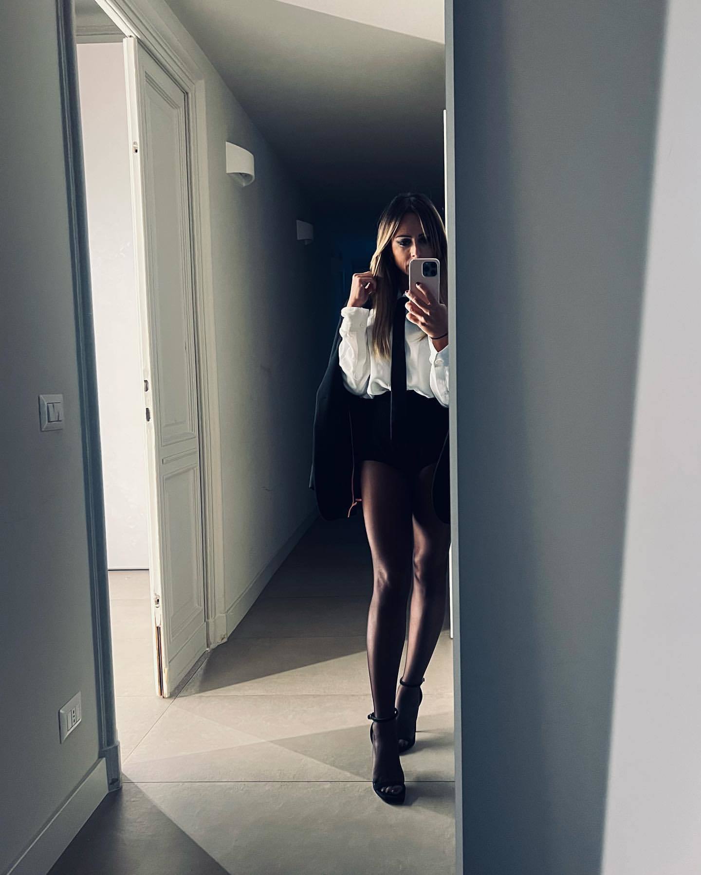 Serena Garitta feet photo 273422056 Serena Garitta feet photo 273422056 - High quality celebrity feet picture