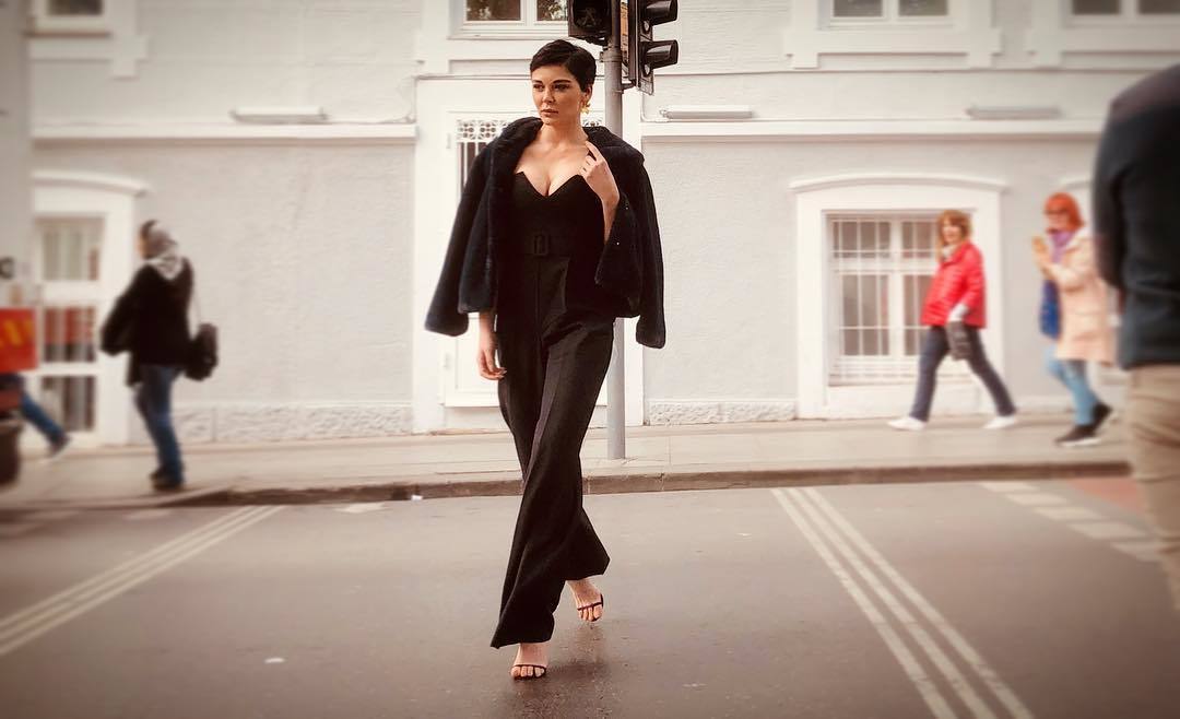 Sevcan Yasar feet photo 193218768 Sevcan Yasar feet photo 193218768 - High quality celebrity feet picture
