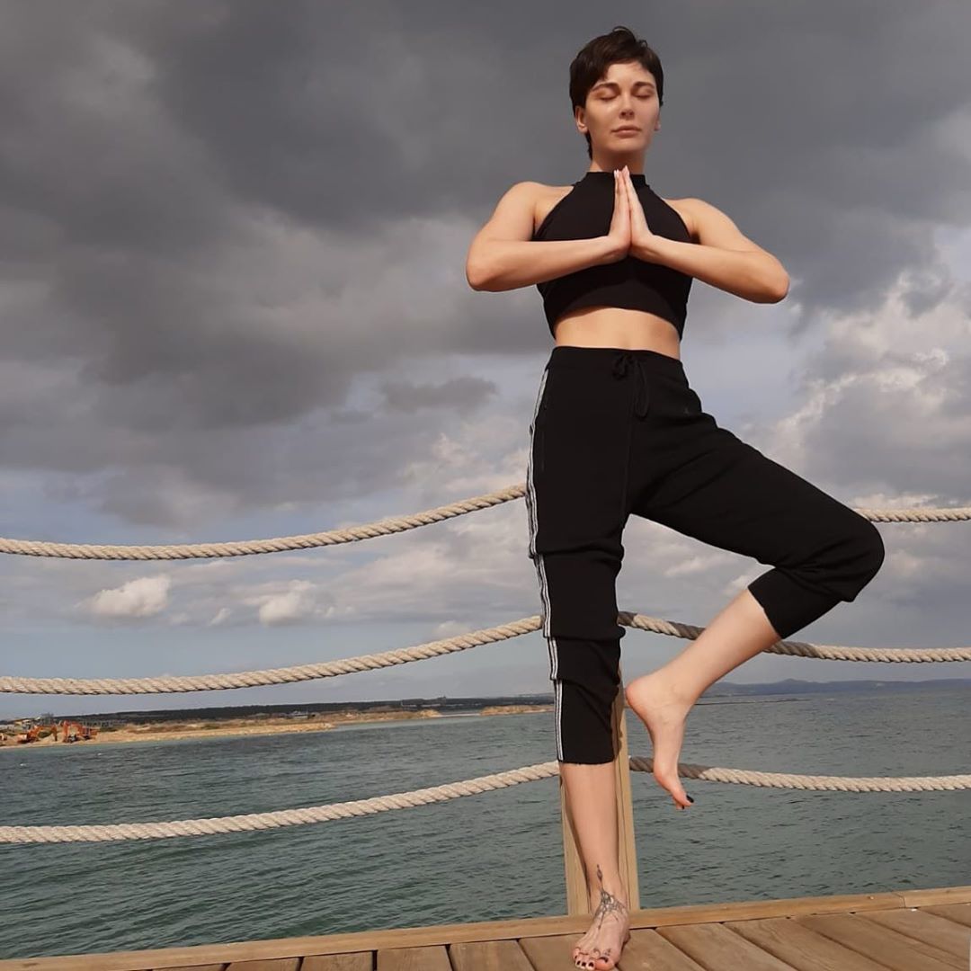 Sevcan Yasar feet photo 193218769 Sevcan Yasar feet photo 193218769 - High quality celebrity feet picture
