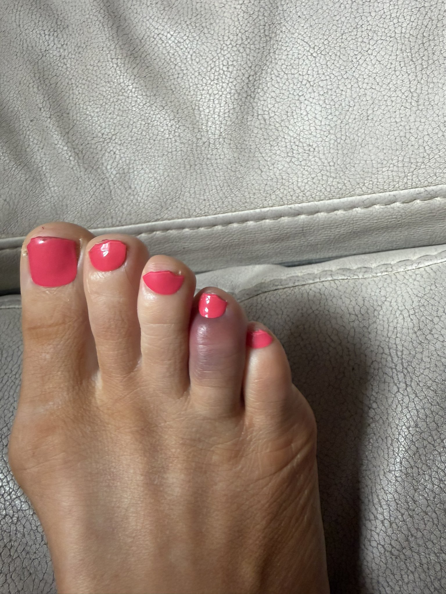 Feet of Shanon Snedden