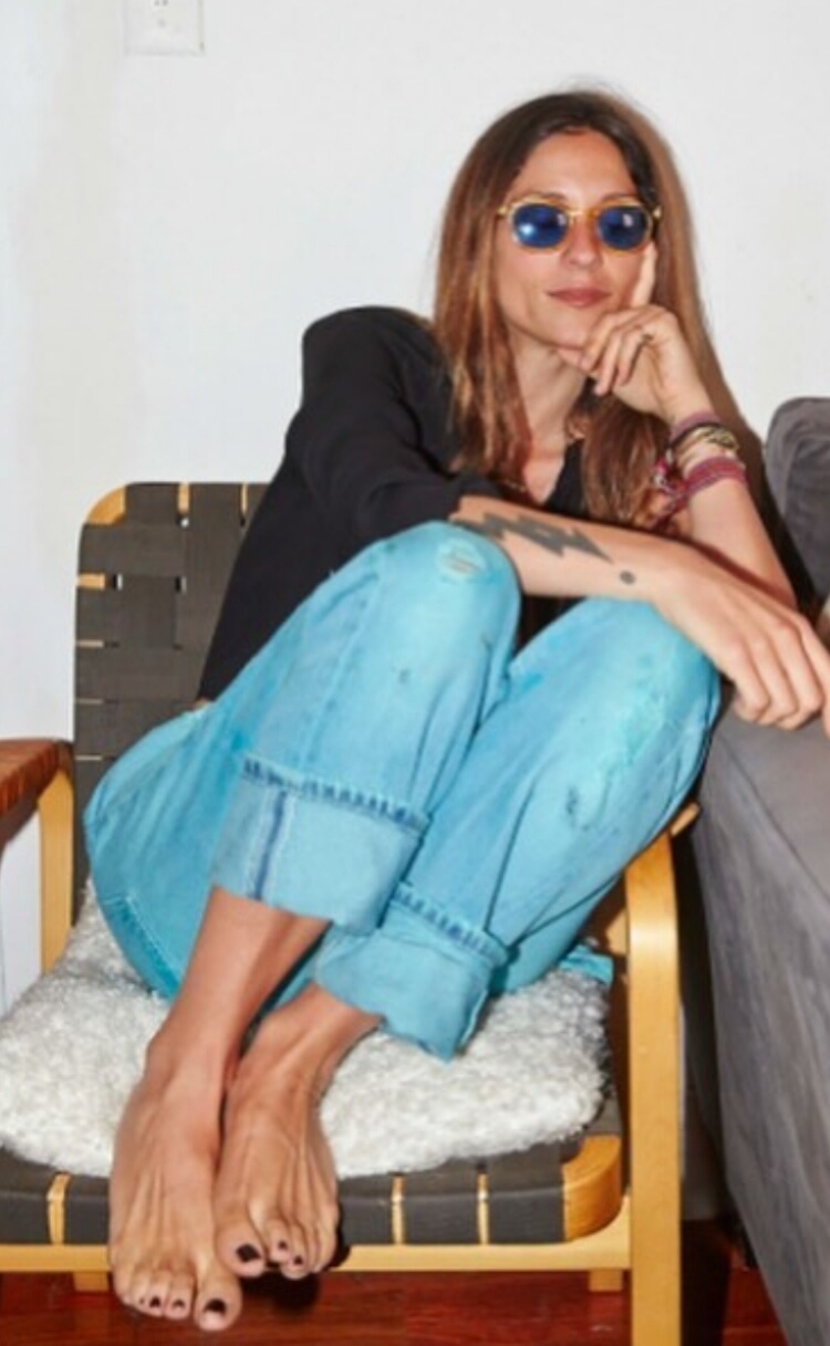 Sofia Karvela's Feet << wikiFeet