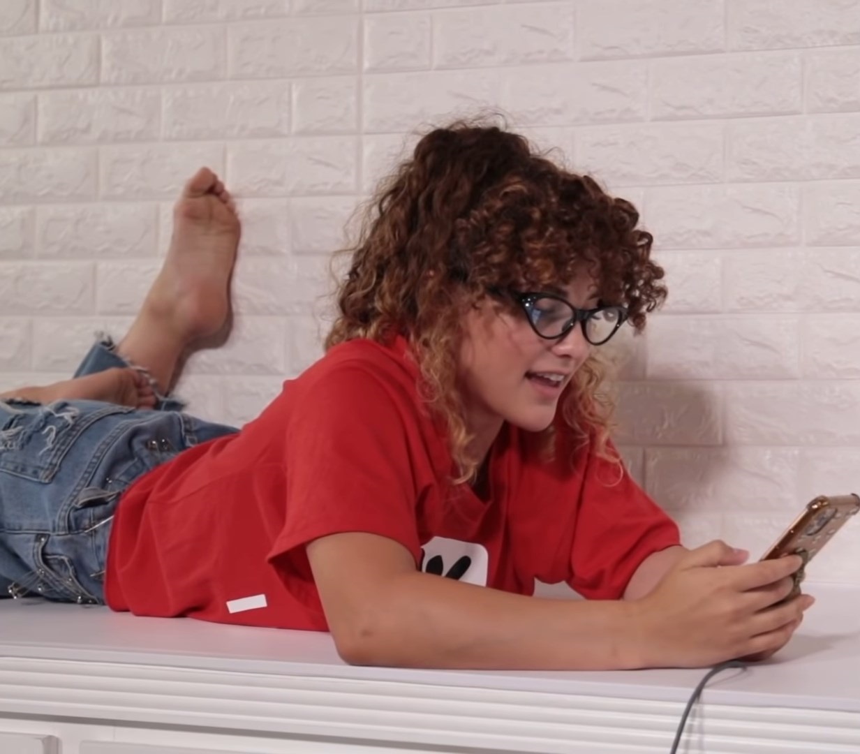 Sofie Dossis Feet I Piedi Di Sofie Dossi Page 6 Celebrities Feet 2024 3121