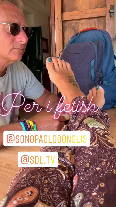 Feet of Sonia Bruganelli
