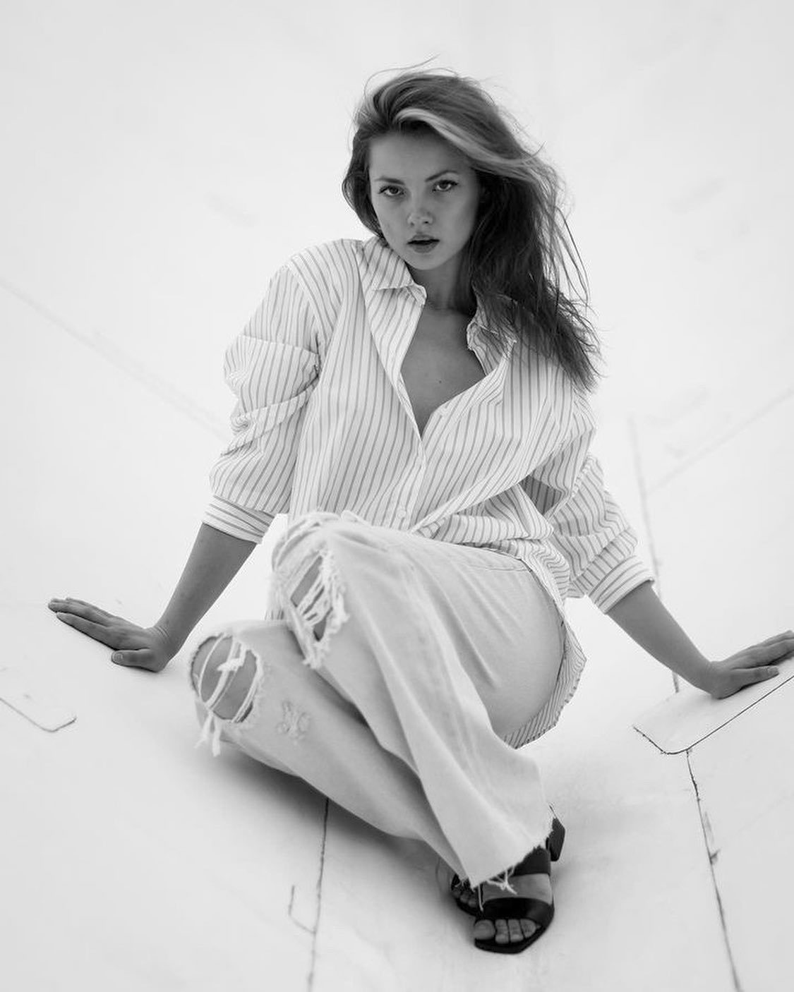 Sophie La Sage's feet