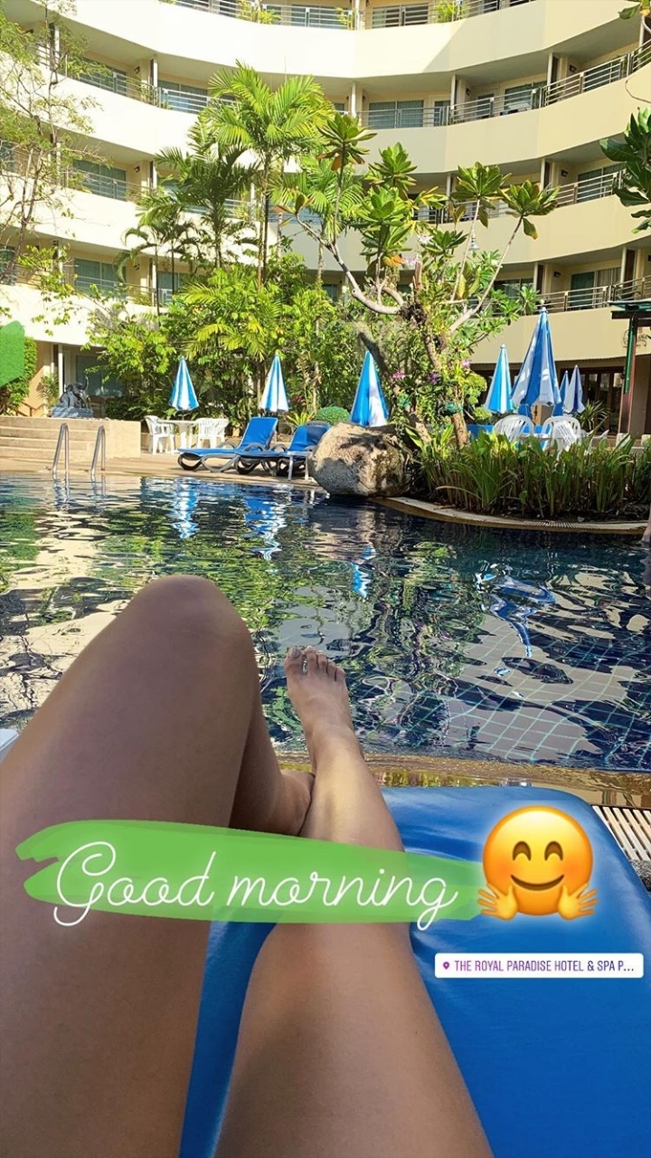Feet of Tamaryn Green
