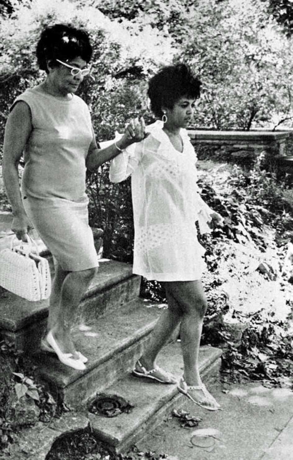 Tammi Terrell's Feet - I piedi di Tammi Terrell - Celebrities Feet 2023