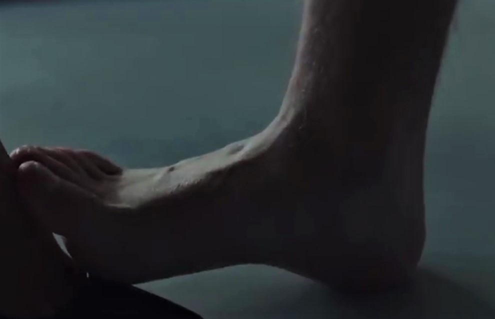 Louis Hofmann's Feet << wikiFeet Men
