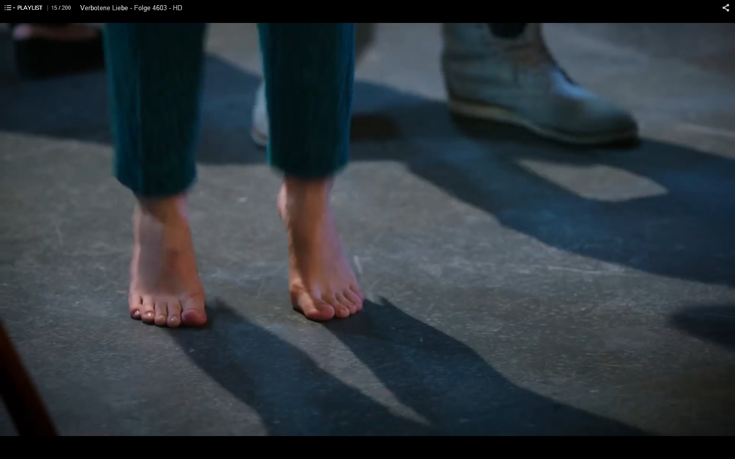 tatjana-k-stel-s-feet