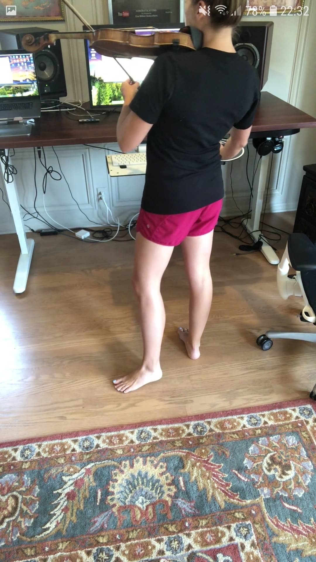 Taylor Davis's Feet << wikiFeet