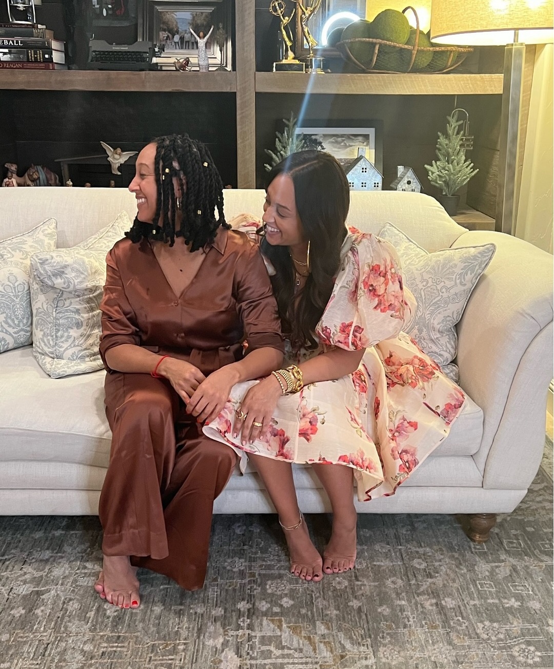 Tia Mowry's feet