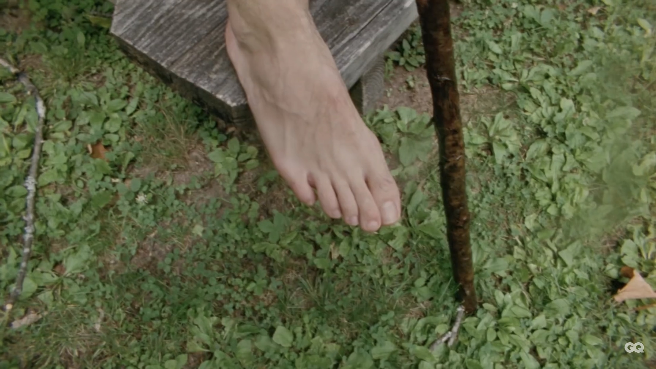 Timothee chalamet barefoot