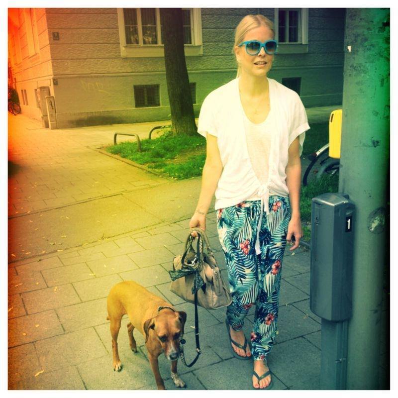 Feet of Tina Kaiser (I)