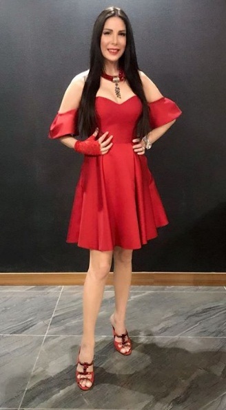 Feet of Tugba Özerk