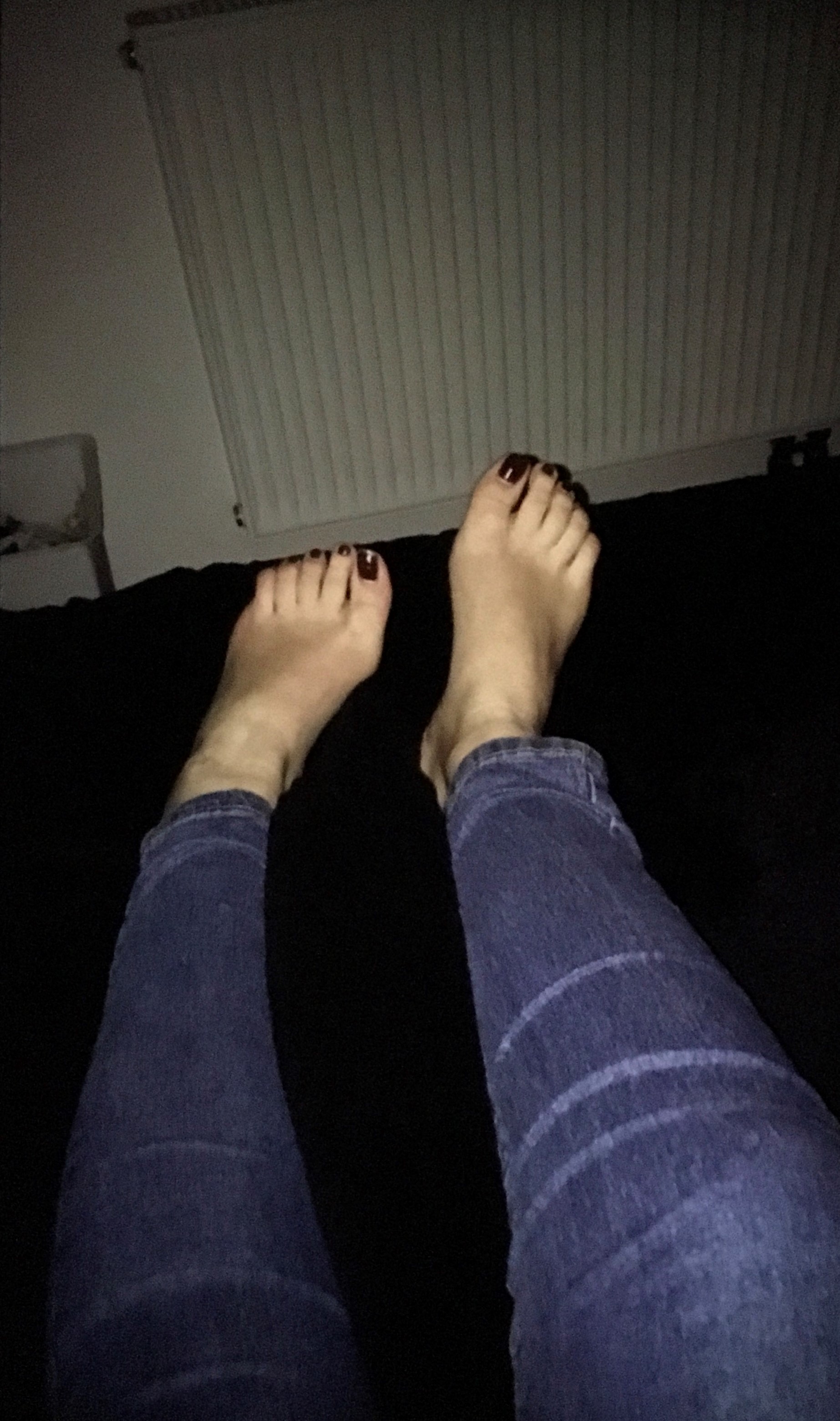 Valentina Pahdes Feet