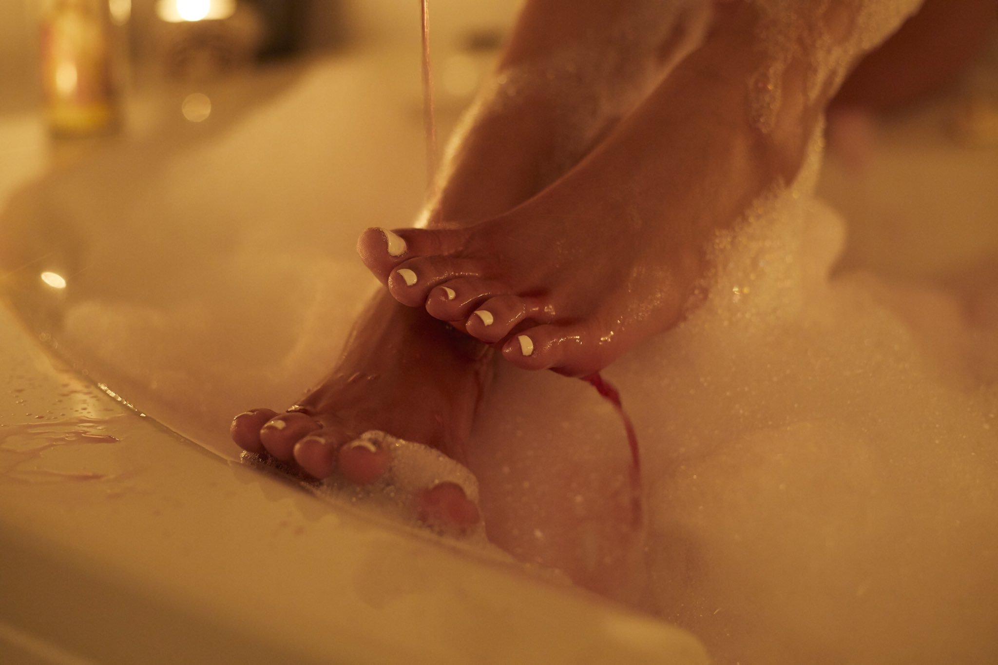 Vanessa Jay Vains feet