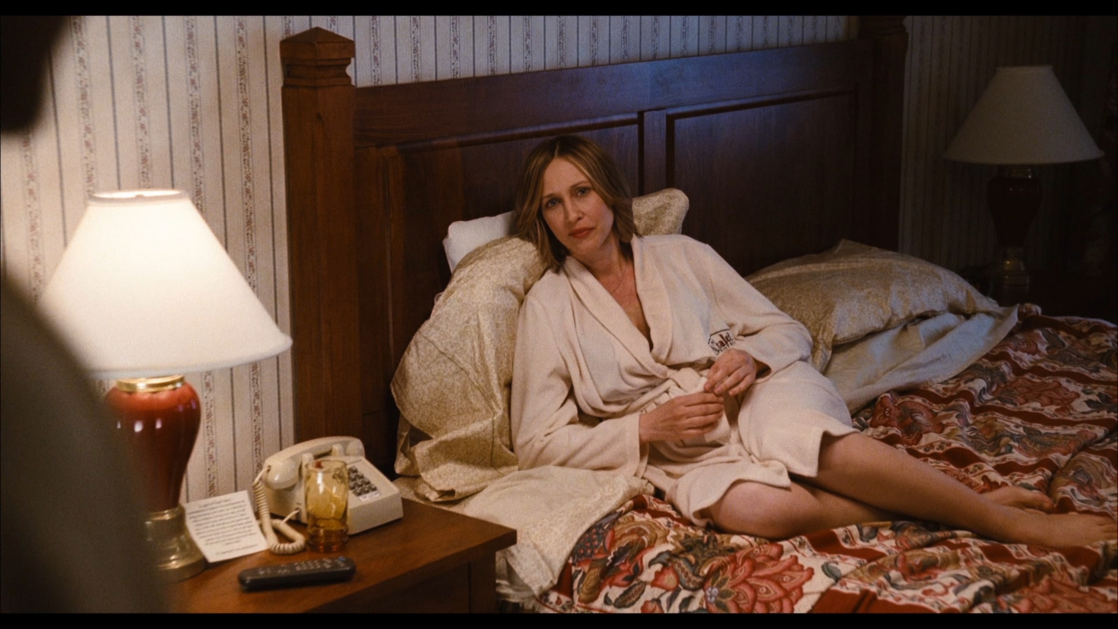 Vera Farmiga Pantyhose