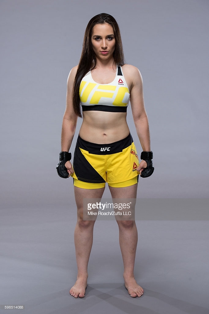 Feet of Veronica Macedo