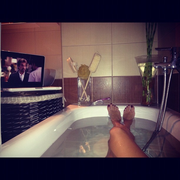 Feet of Viktória Metzker