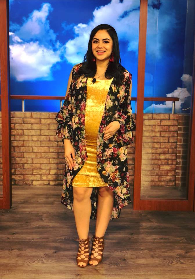 Feet of Viridiana Velázquez