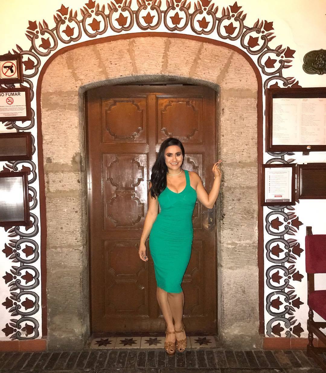 Feet of Vivian Fabiola