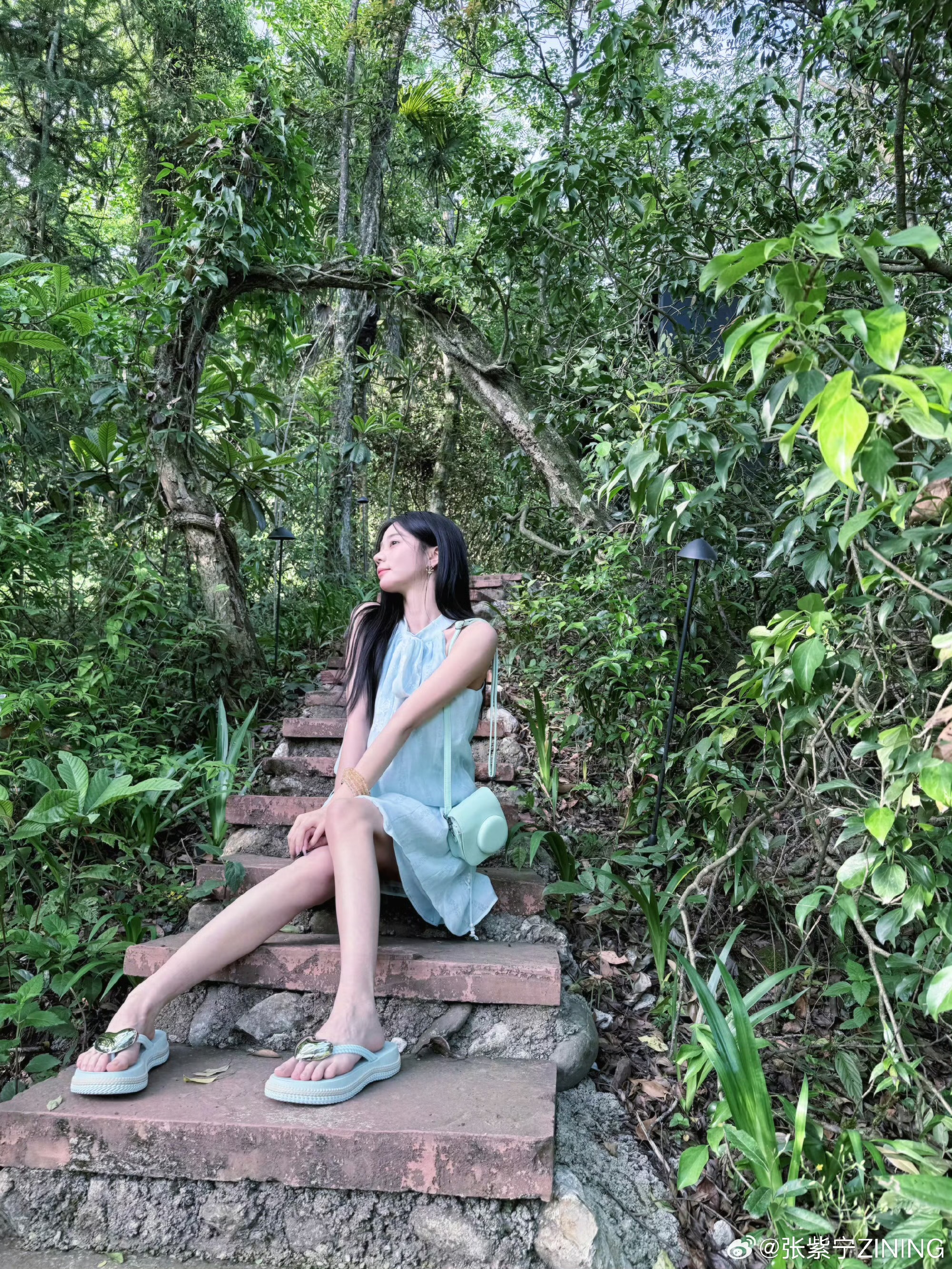 Feet of Winnie Zhang