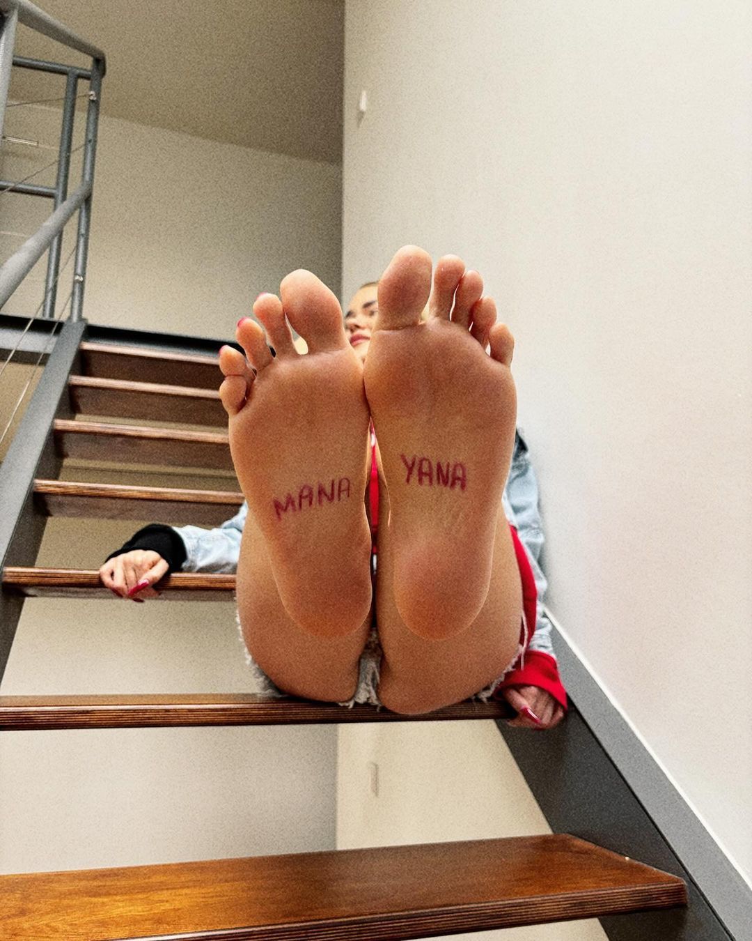 Yana Bruk feet photo 563995676 Yana Bruk feet photo 563995676 - High quality celebrity feet picture