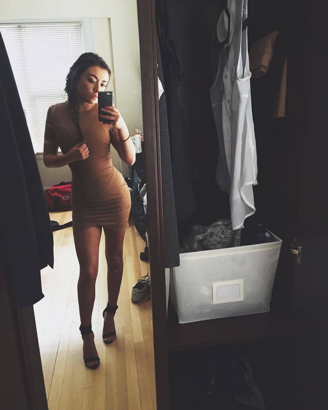 Yana Demeester feet photo 193796309 Yana Demeester feet photo 193796309 - High quality celebrity feet picture