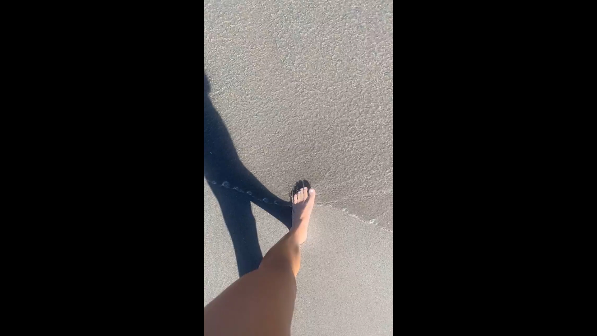 Yana Demeester feet photo 193796373 Yana Demeester feet photo 193796373 - High quality celebrity feet picture