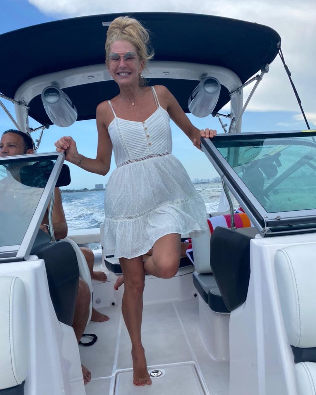 Yanina Latorre feet photo 193799776 Yanina Latorre feet photo 193799776 - High quality celebrity feet picture