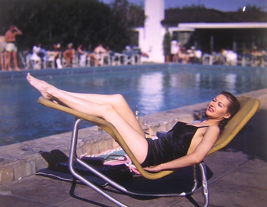 People who liked Yvonne De Carlo's feet, also liked.